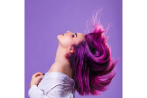 How to Refresh Clients’ Hair Colour Between Permanent Treatments