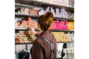 Why UK Hairstylists Should Use Demi-Permanent Colour in Their Salon Services