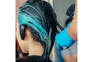 Reducing Hair Colour Damage: Salon Strategies That Actually Work.