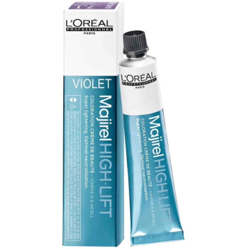 How Professional Salons Achieve Icy Blondes Without Compromising Hair Condition