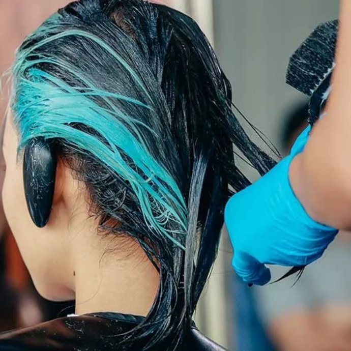 Reducing Hair Colour Damage: Salon Strategies That Actually Work.