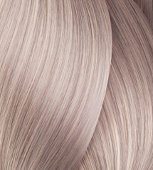 10.21 Light Iridescent Ash Blonde Milkshake